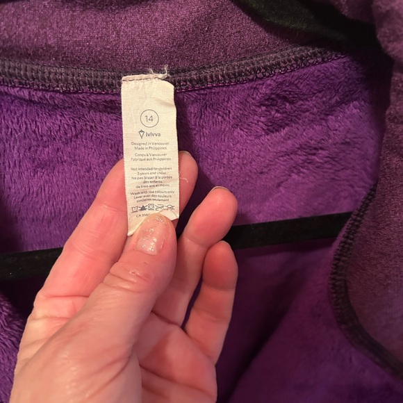 Ivivva purple fleece jacket - Picture 2 of 4